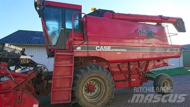 Case IH 1640 Kombajni