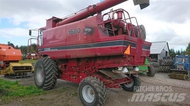 Case IH 1680 Kombajni