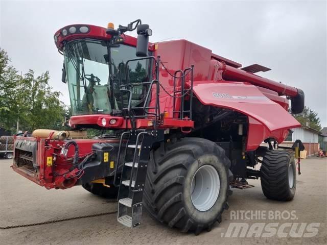 Case IH 8010 Kombajni