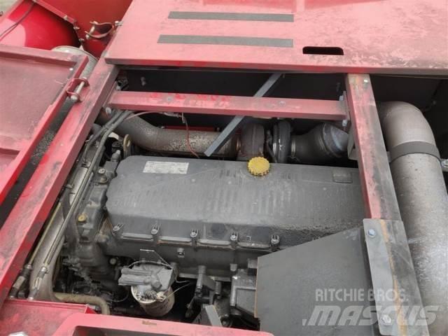 Case IH 8010 Kombajni