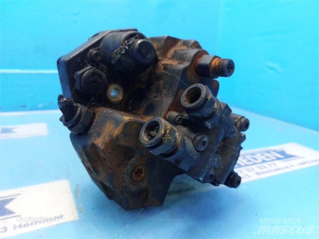 Case IH 821E Motori za građevinarstvo