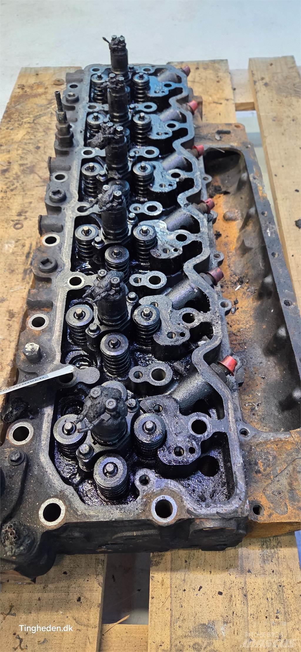 Case IH 821E Motori za građevinarstvo