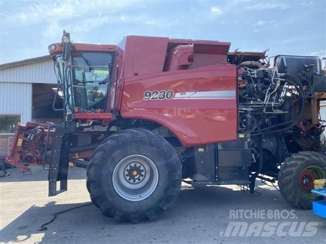 Case IH 9230 Kombajni