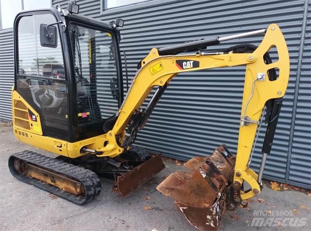 CAT 301,7d Mini bageri < 7t