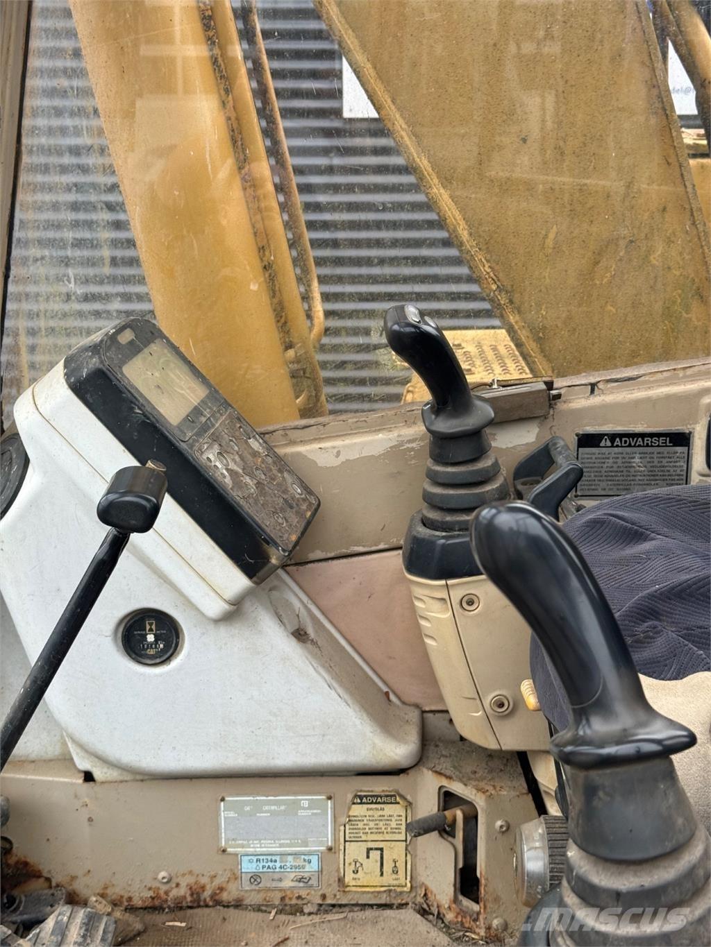 CAT 312 Bageri guseničari