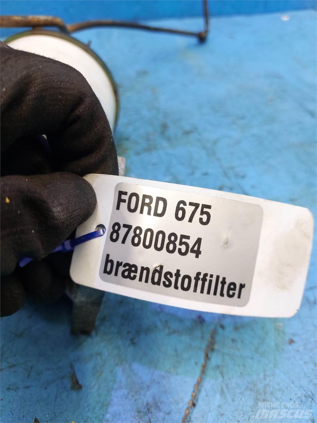 Ford 675 Motori za građevinarstvo