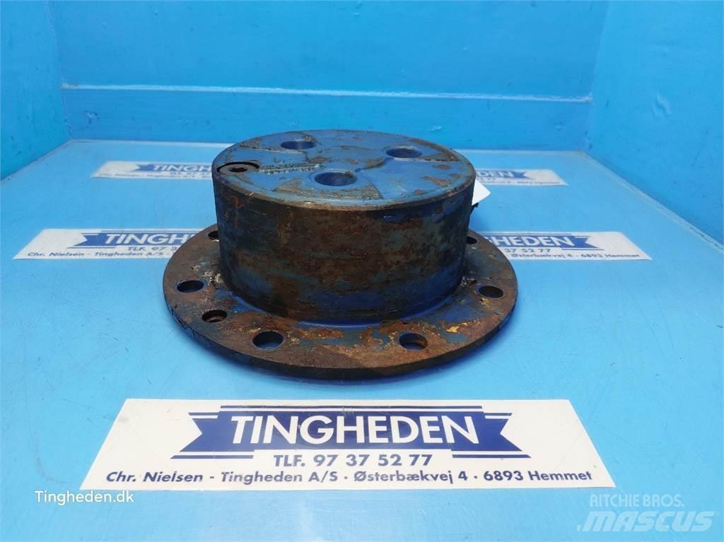 Ford 8210 Ostala dodatna oprema za traktore
