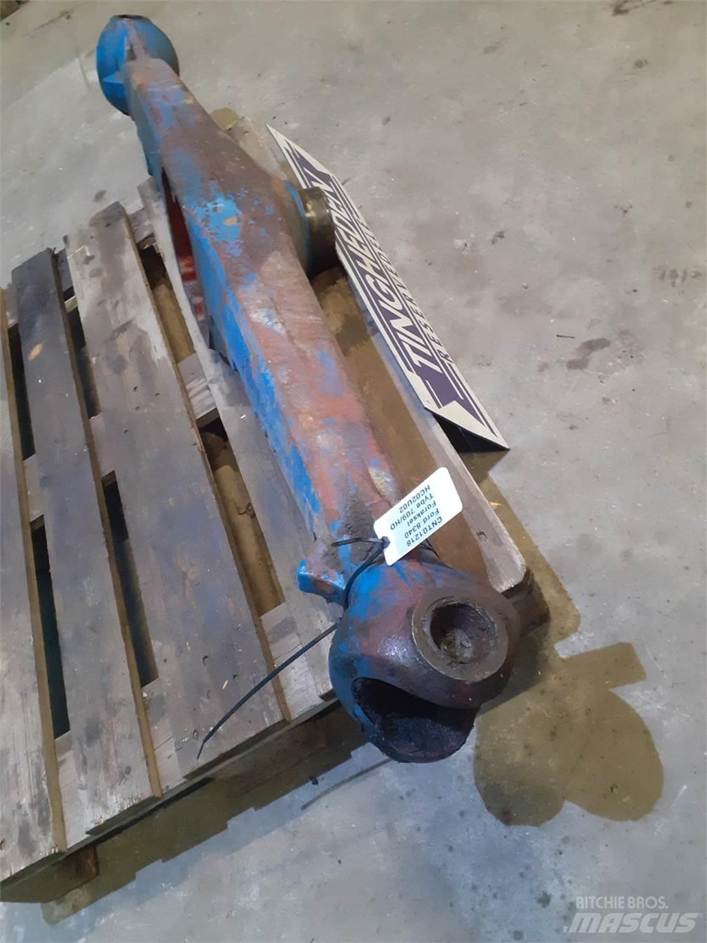 Ford 8340 Ostala dodatna oprema za traktore