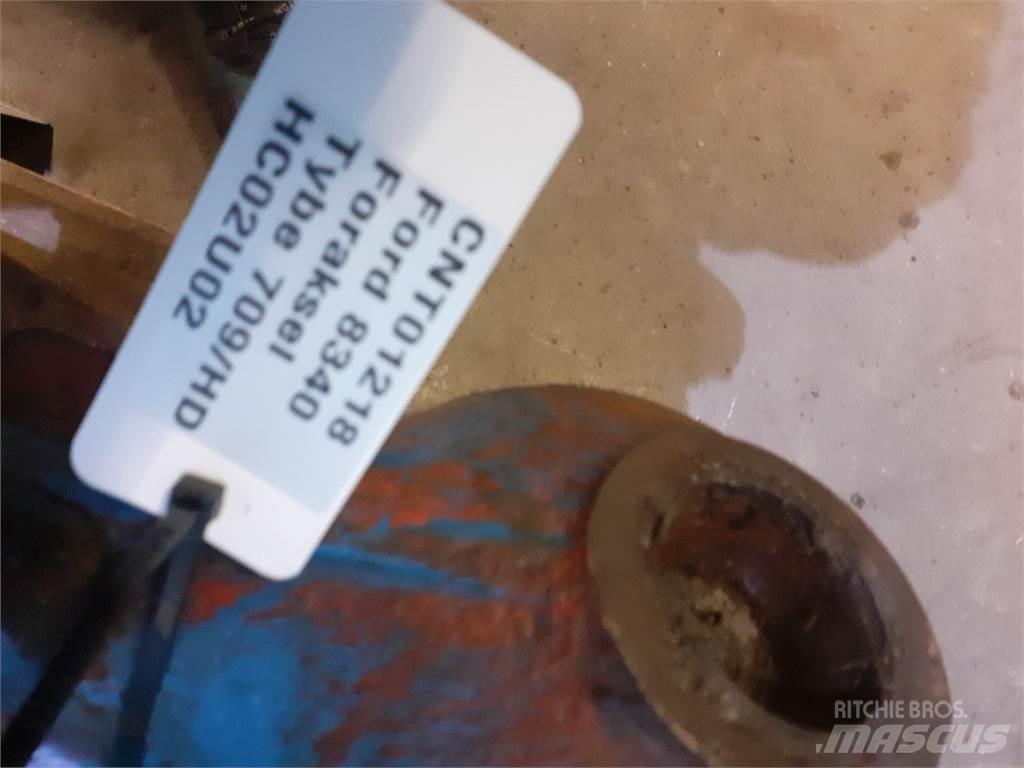 Ford 8340 Ostala dodatna oprema za traktore