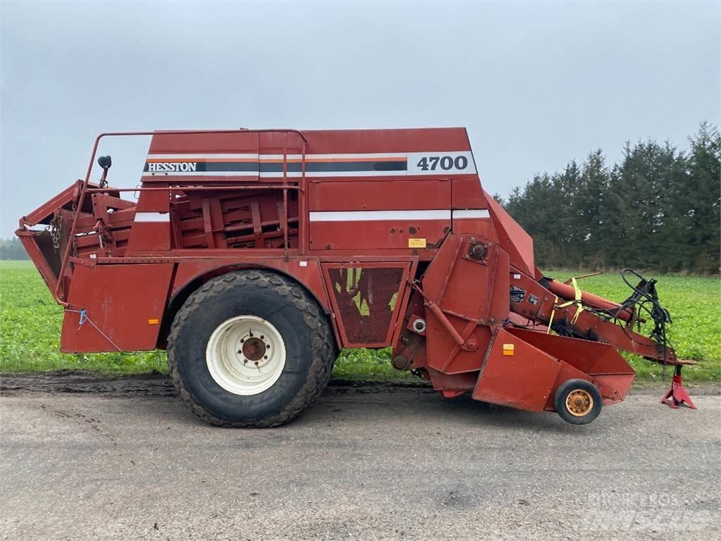 Hesston 4700 Prese/balirke za četvrtaste bale