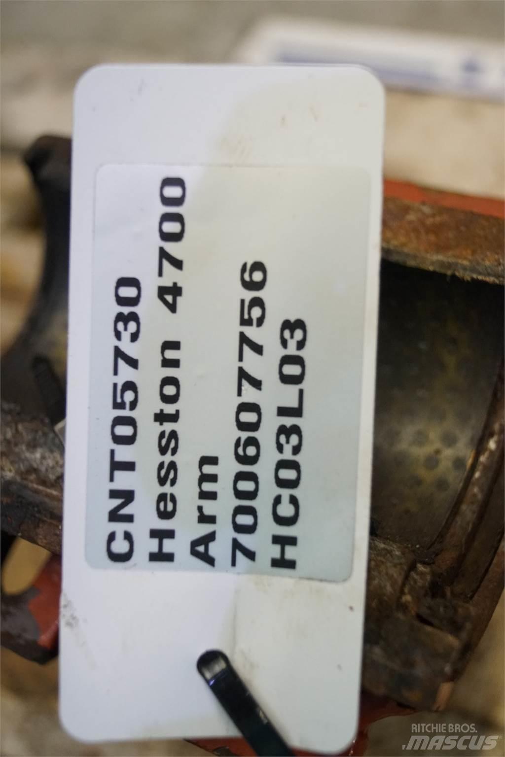 Hesston 4700 Ostale poljoprivredne mašine