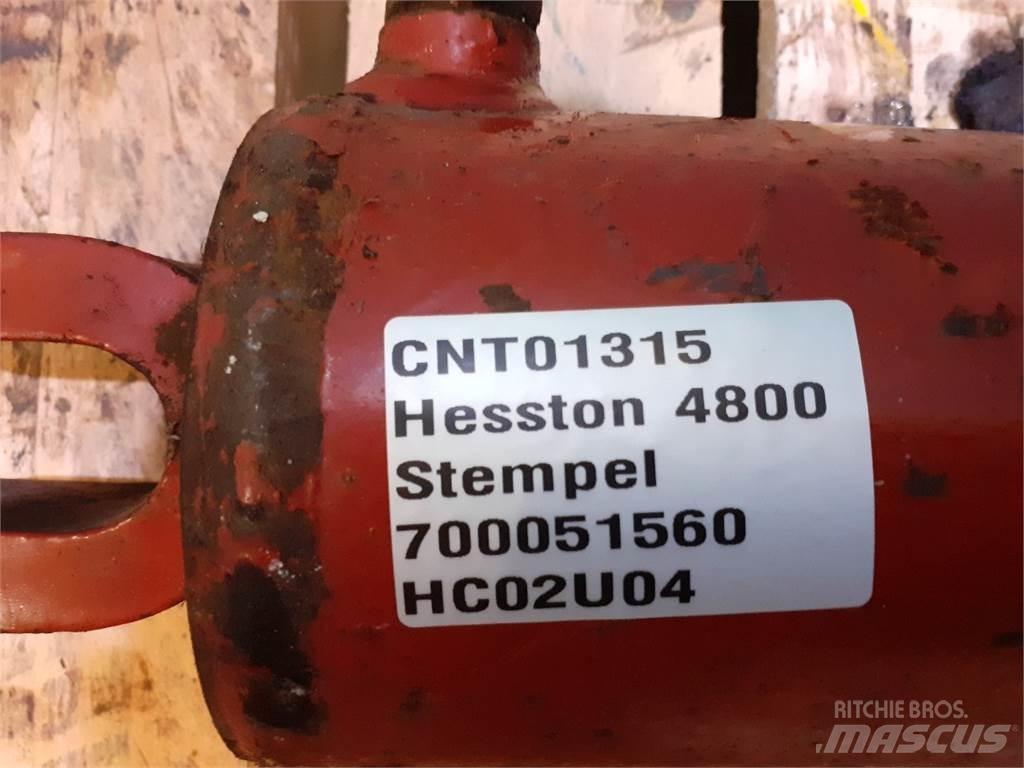 Hesston 4800 Pritege za bale