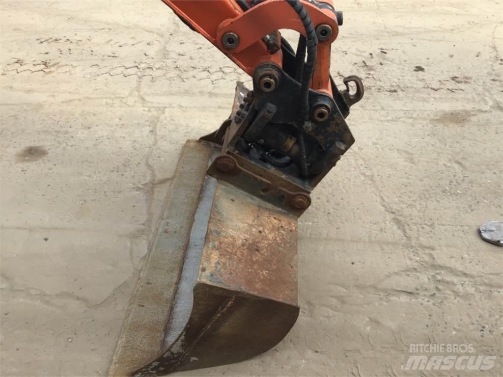Hitachi ZX33U Mini bageri < 7t
