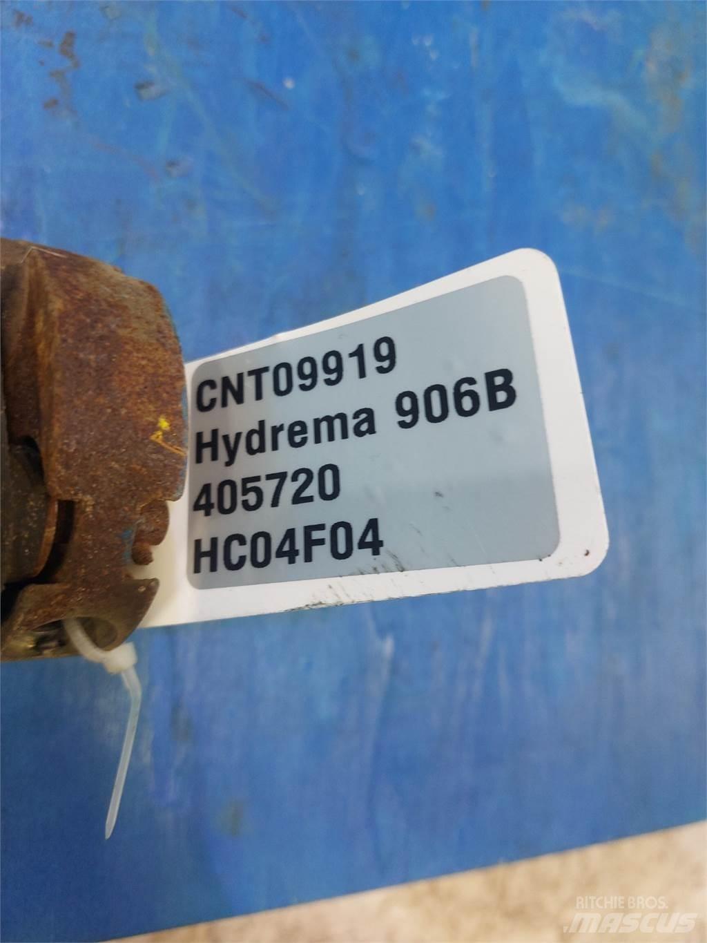 Hydrema 906B Kabine i unutrašnjost