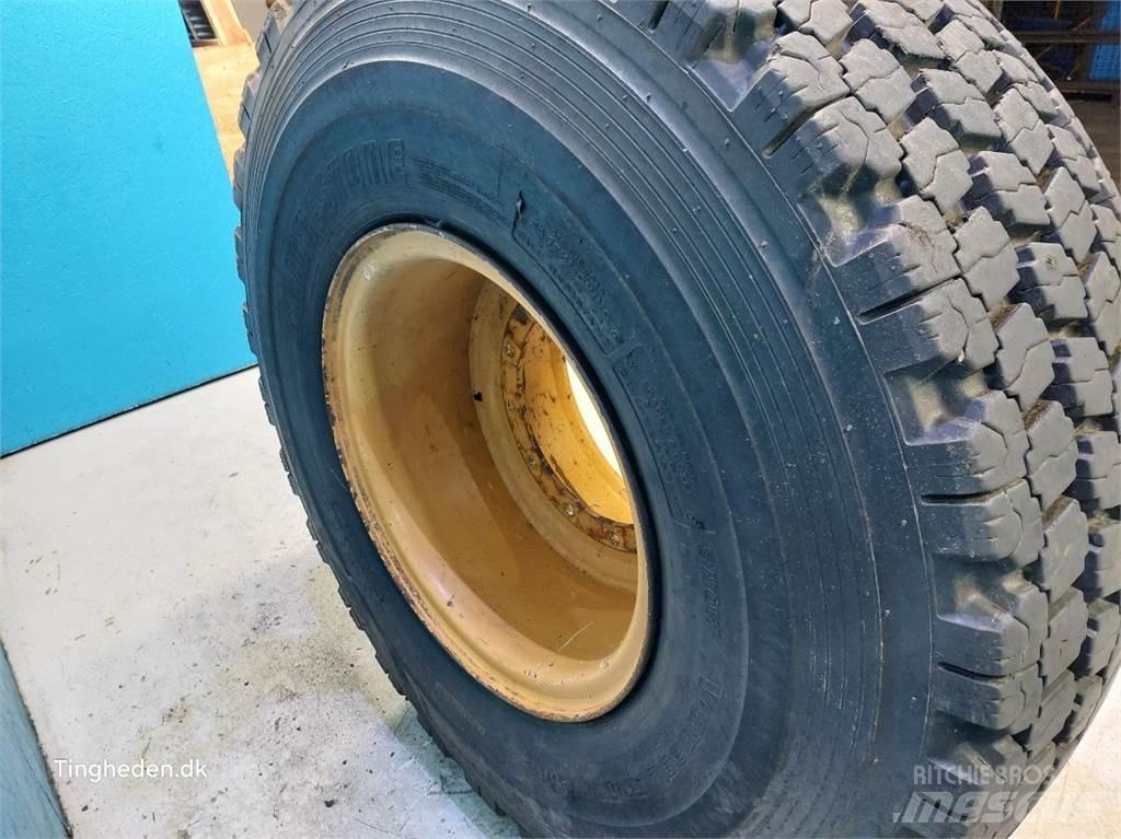 JCB 25 20.5R25 Gume, točkovi i felne