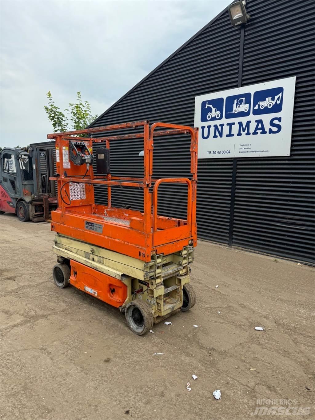 JLG 1930 Makazaste platforme