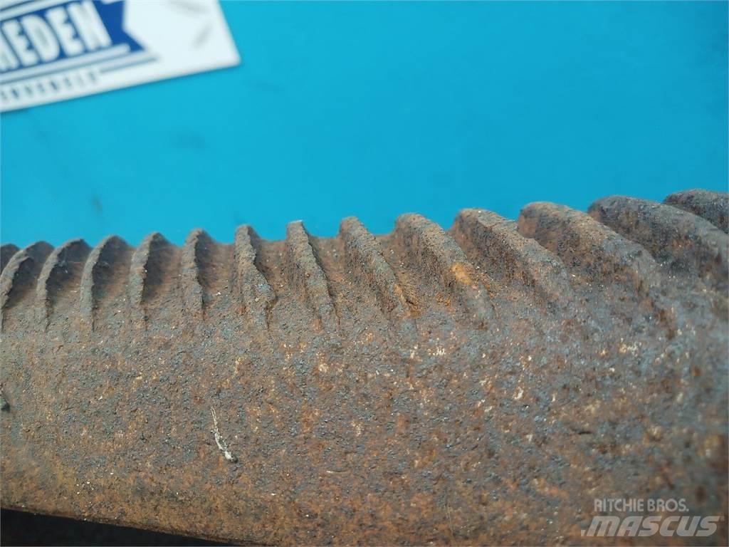 John Deere 1042 Dodatna oprema za kombajne