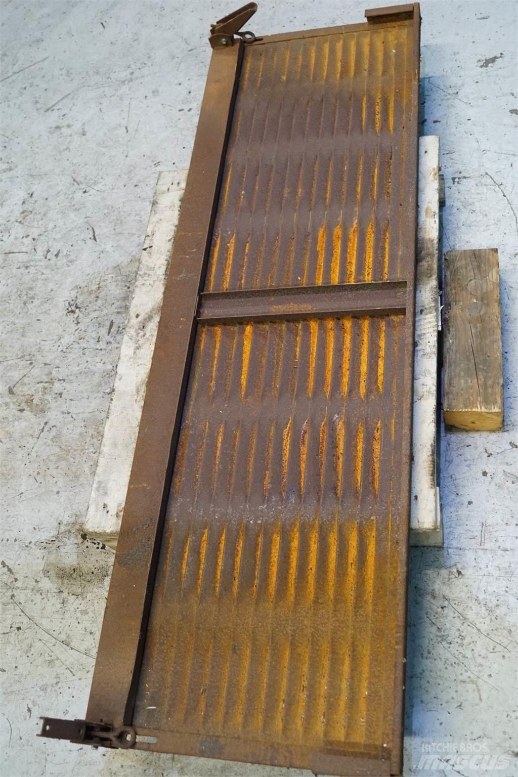 John Deere 1085 Posipači soli i peska