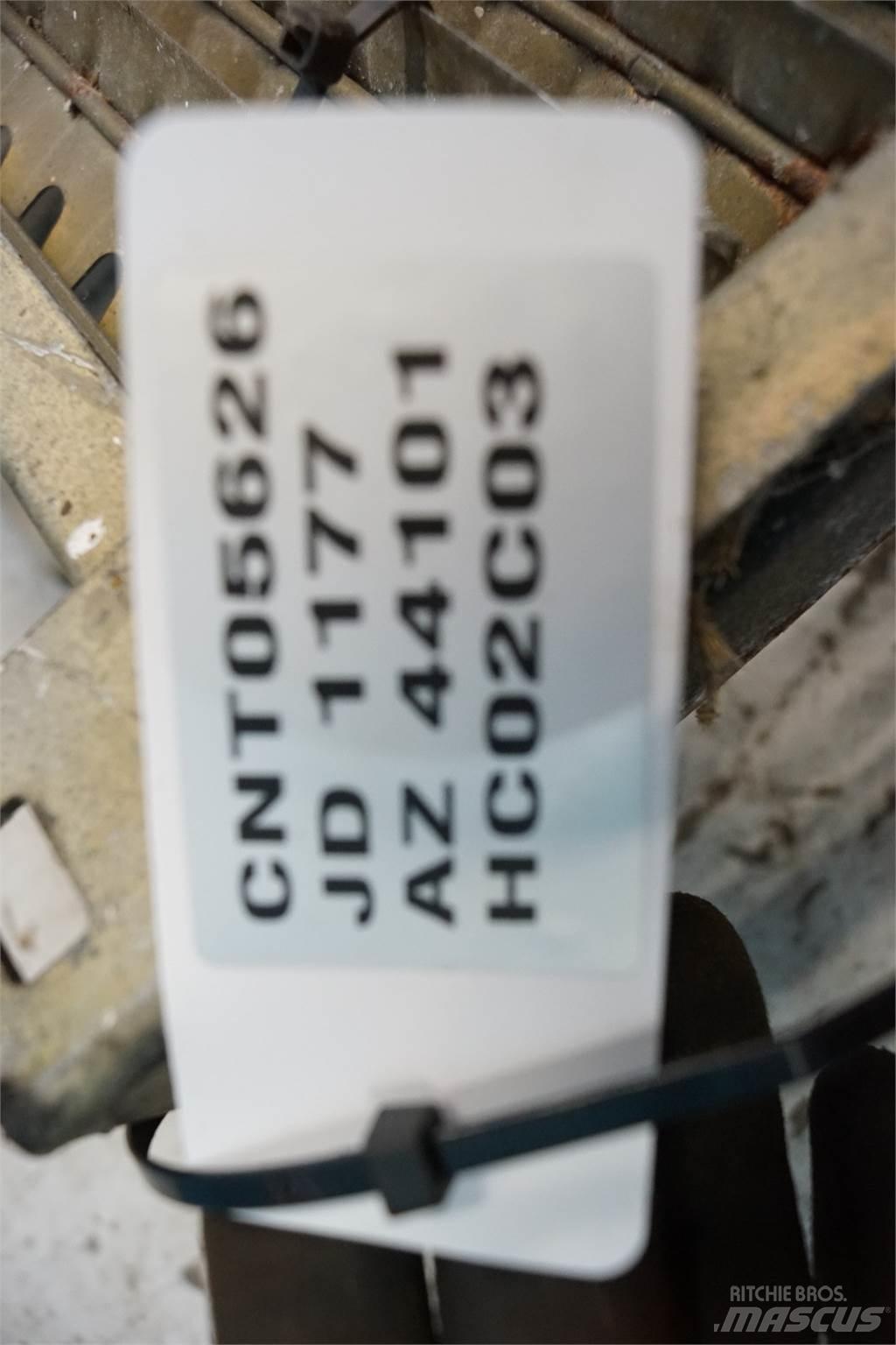 John Deere 1177 Posipači soli i peska
