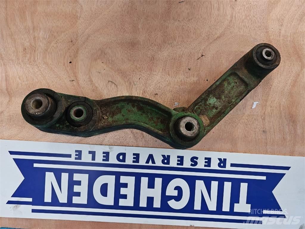 John Deere 2054 Posipači soli i peska