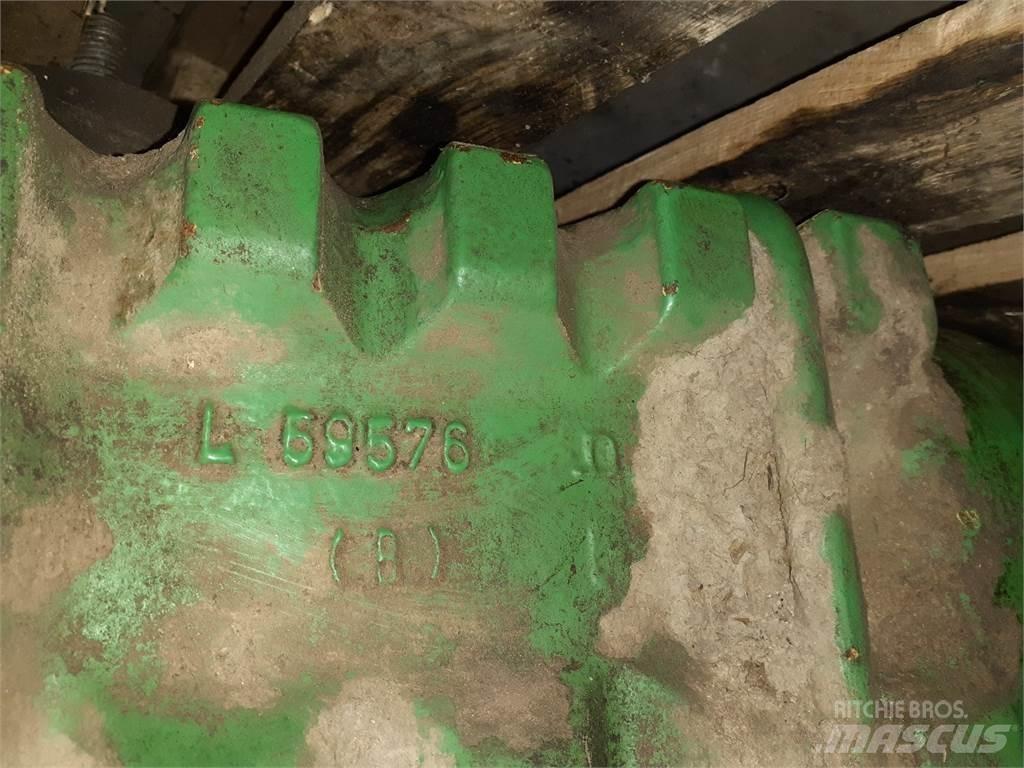 John Deere 2450 Ostala dodatna oprema za traktore