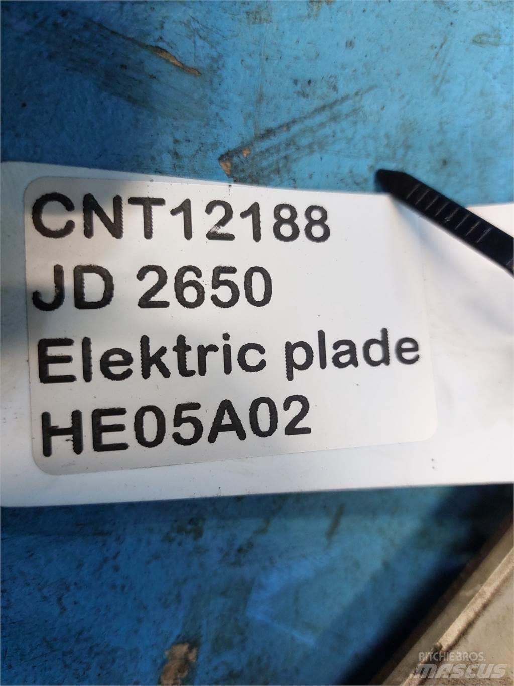 John Deere 2650 Kabine i unutrašnjost