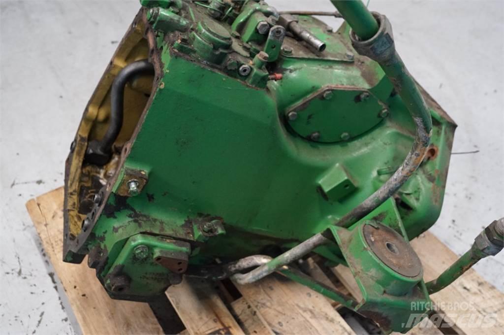 John Deere 3140 Menjač
