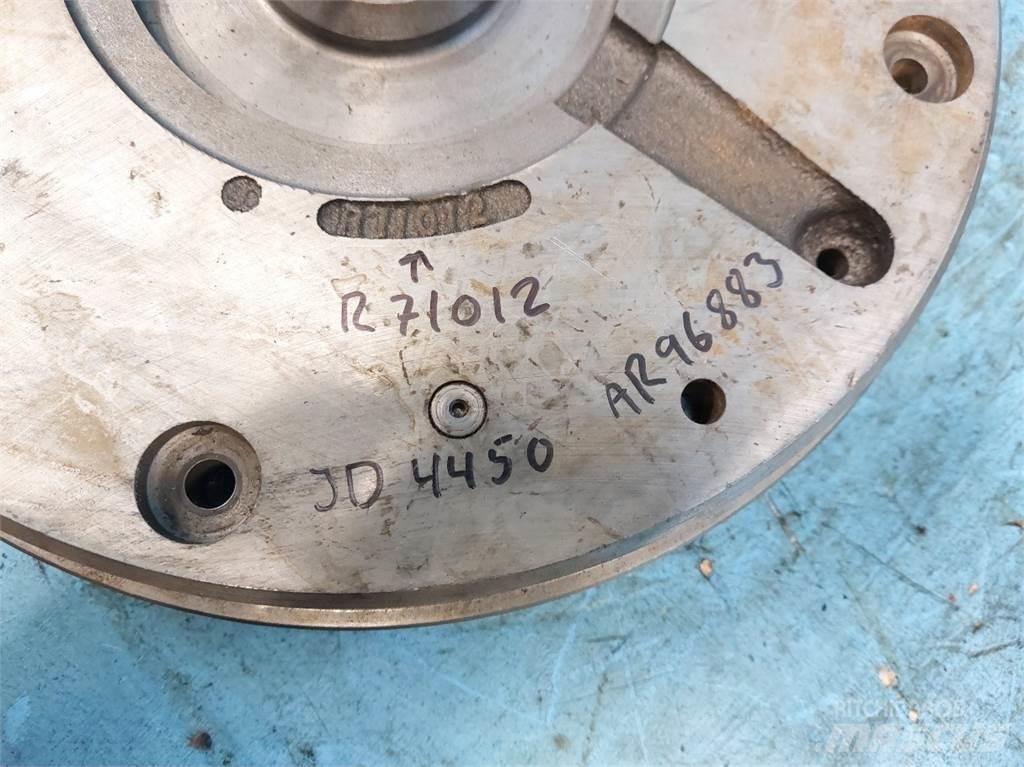 John Deere 4450 Menjač