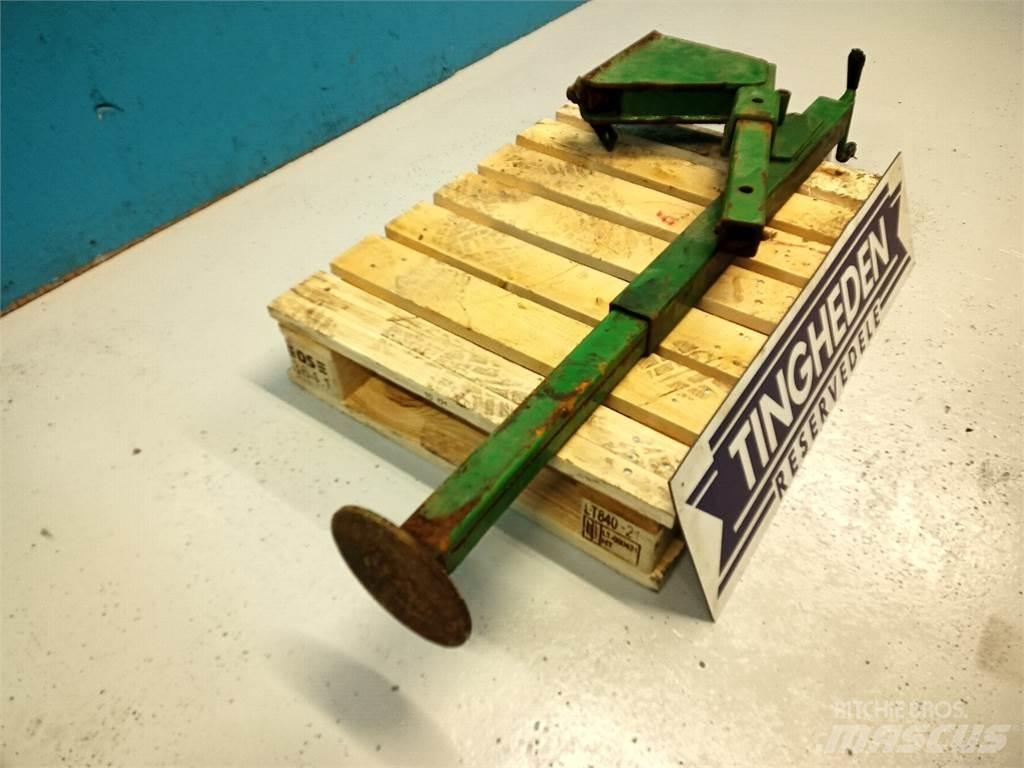 John Deere 590 Korpe za prosijavanje