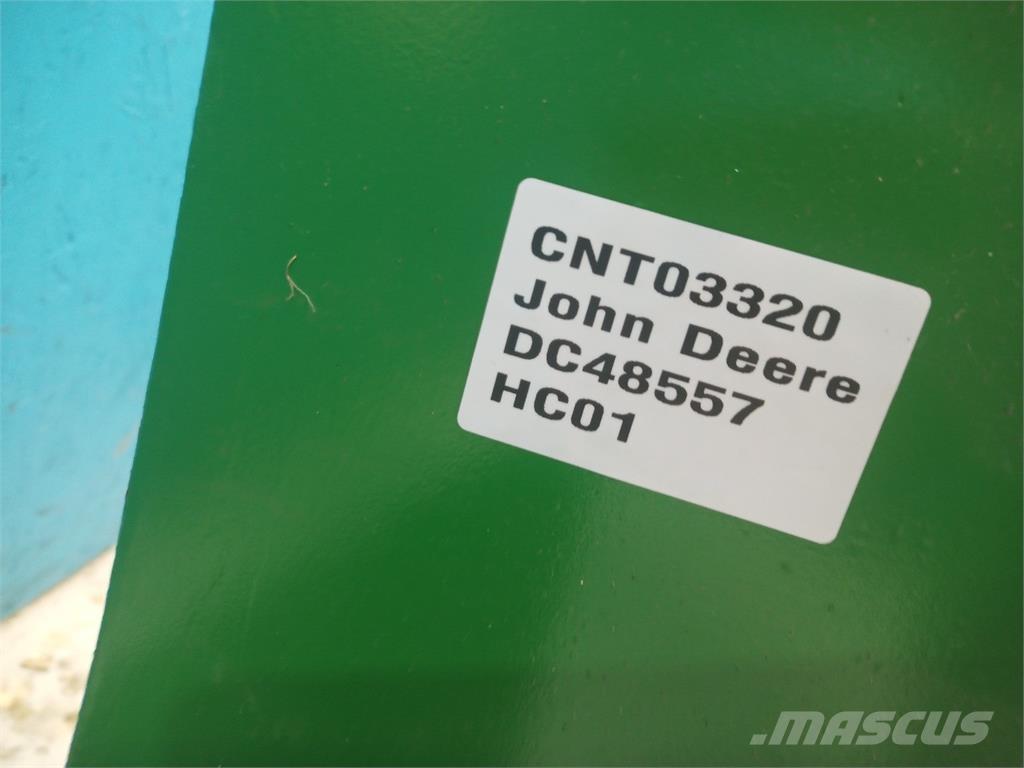 John Deere 590 Pritege za bale