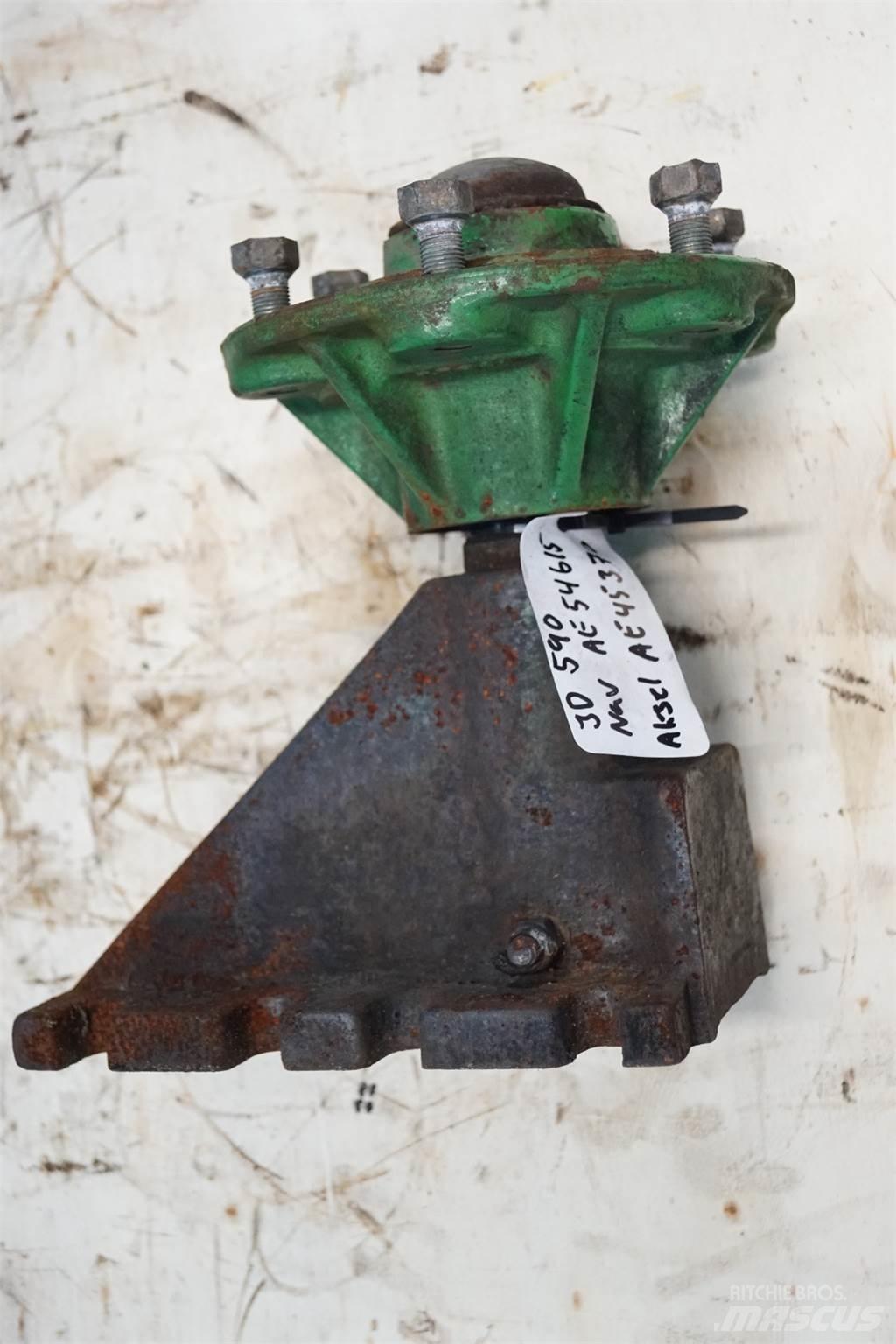 John Deere 590 Osovine