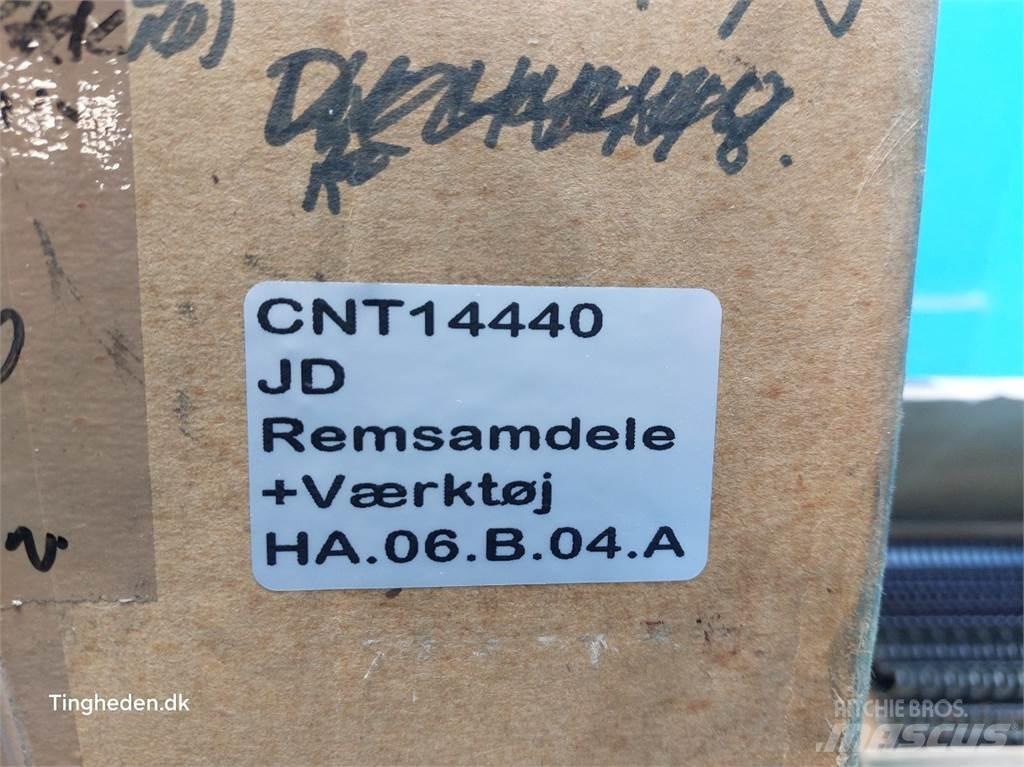 John Deere 592 Pritege za bale