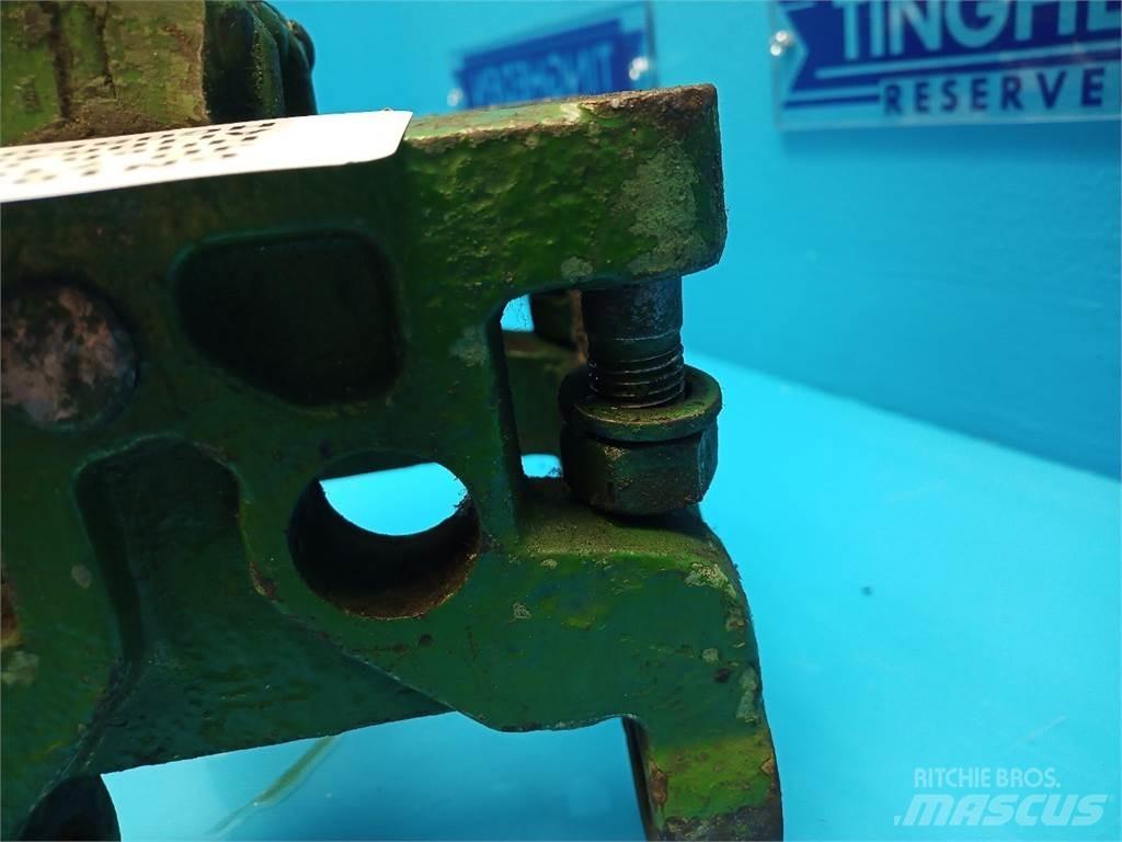 John Deere 710 Ostala dodatna oprema za traktore