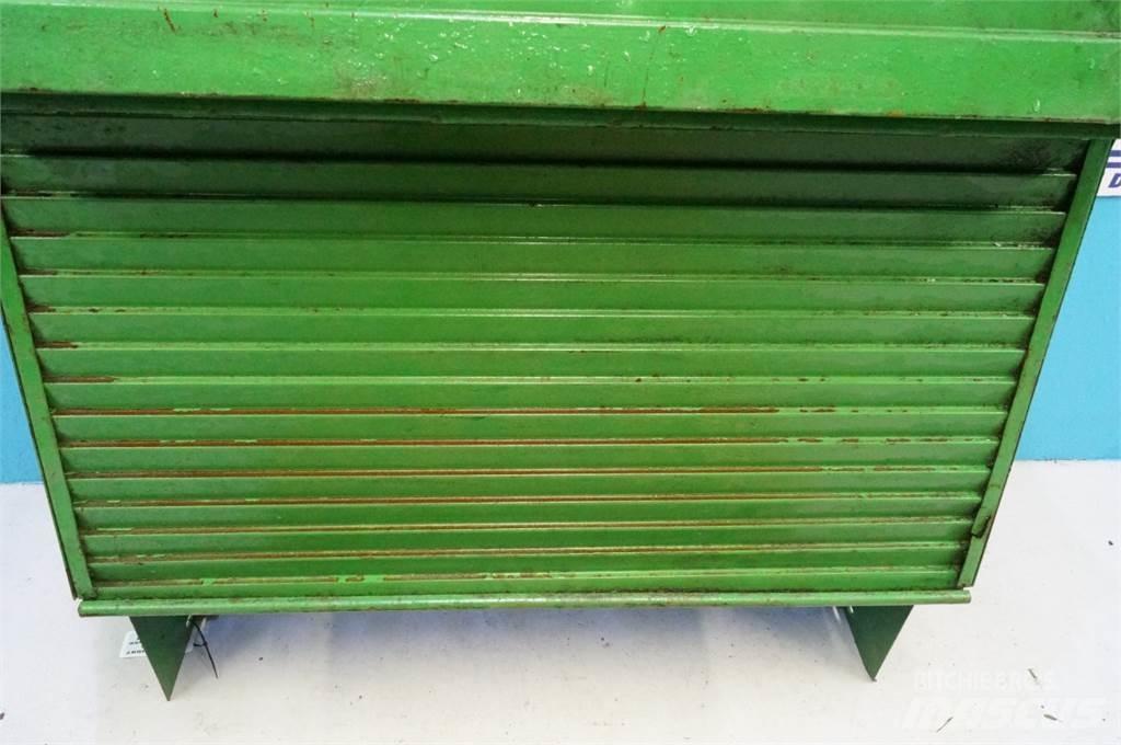 John Deere 965 Posipači soli i peska