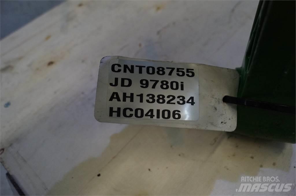 John Deere 9780 Posipači soli i peska
