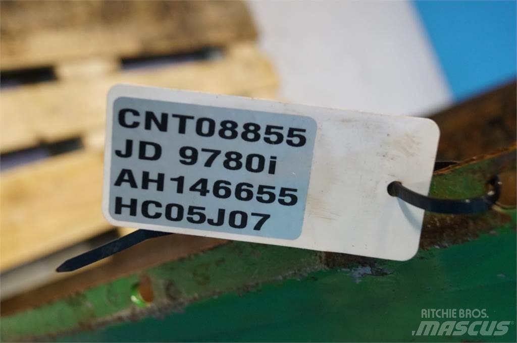 John Deere 9780 Posipači soli i peska