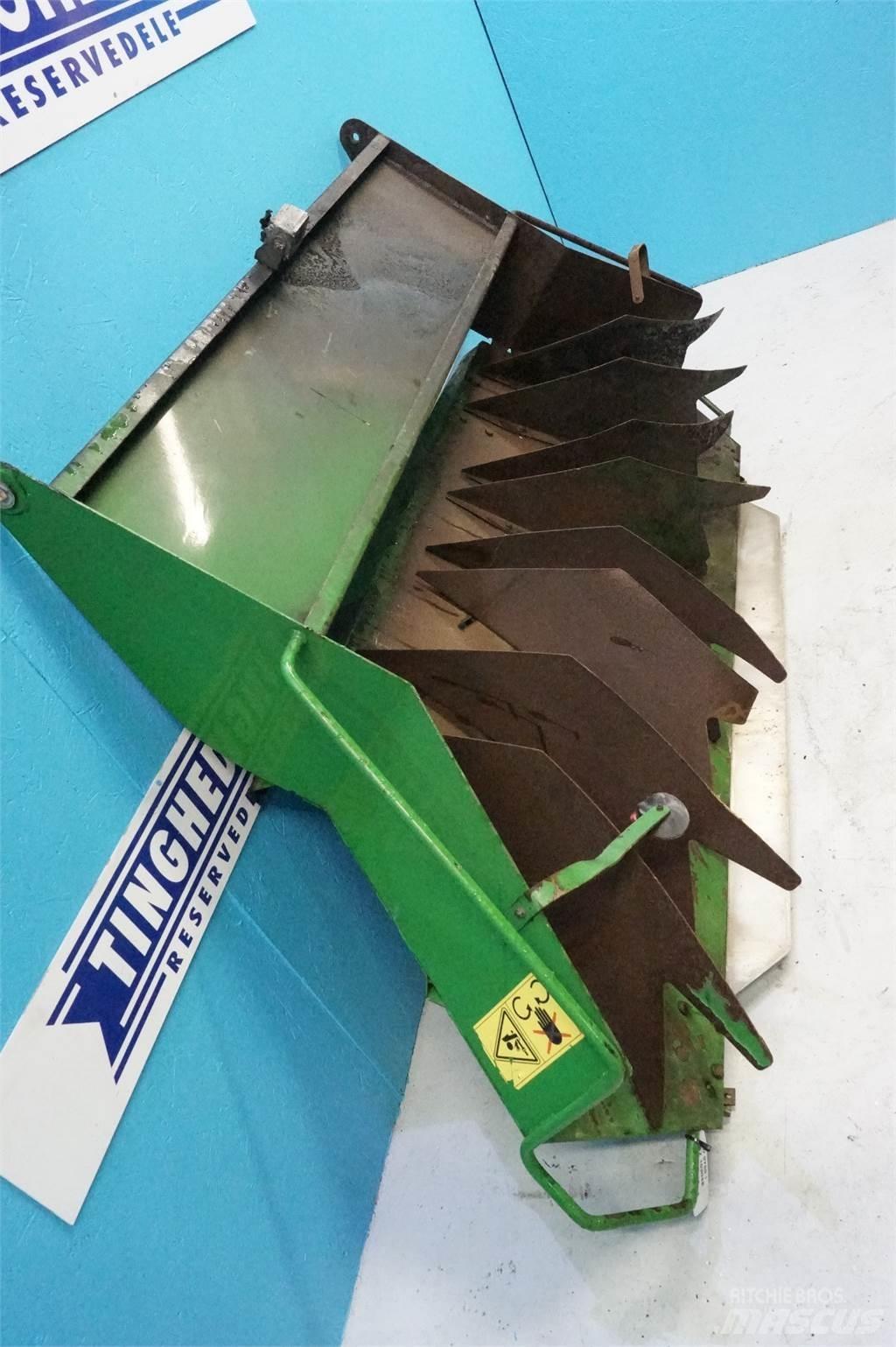 John Deere 9780 Posipači soli i peska