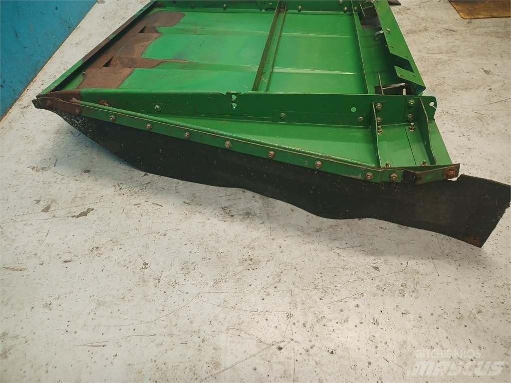 John Deere CTS Posipači soli i peska