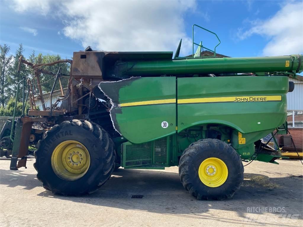 John Deere S670I Kombajni