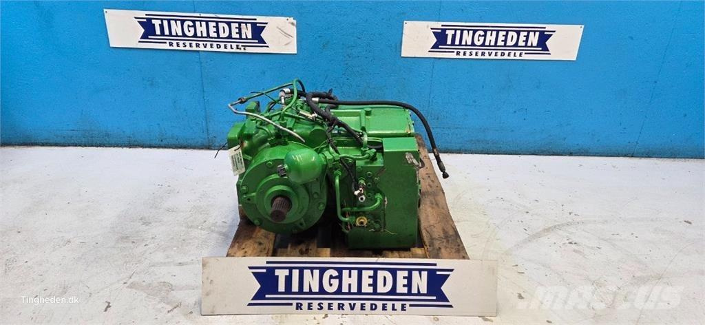 John Deere S690 Menjač