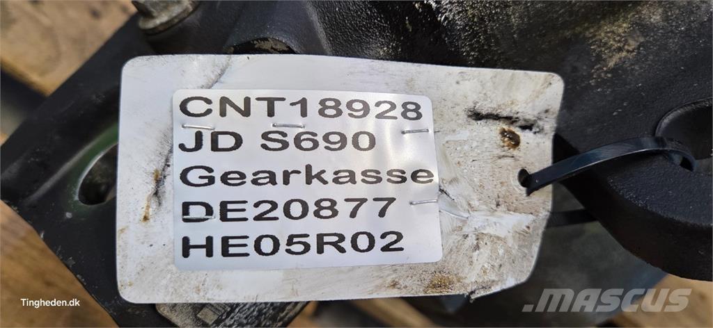 John Deere S690 Menjač