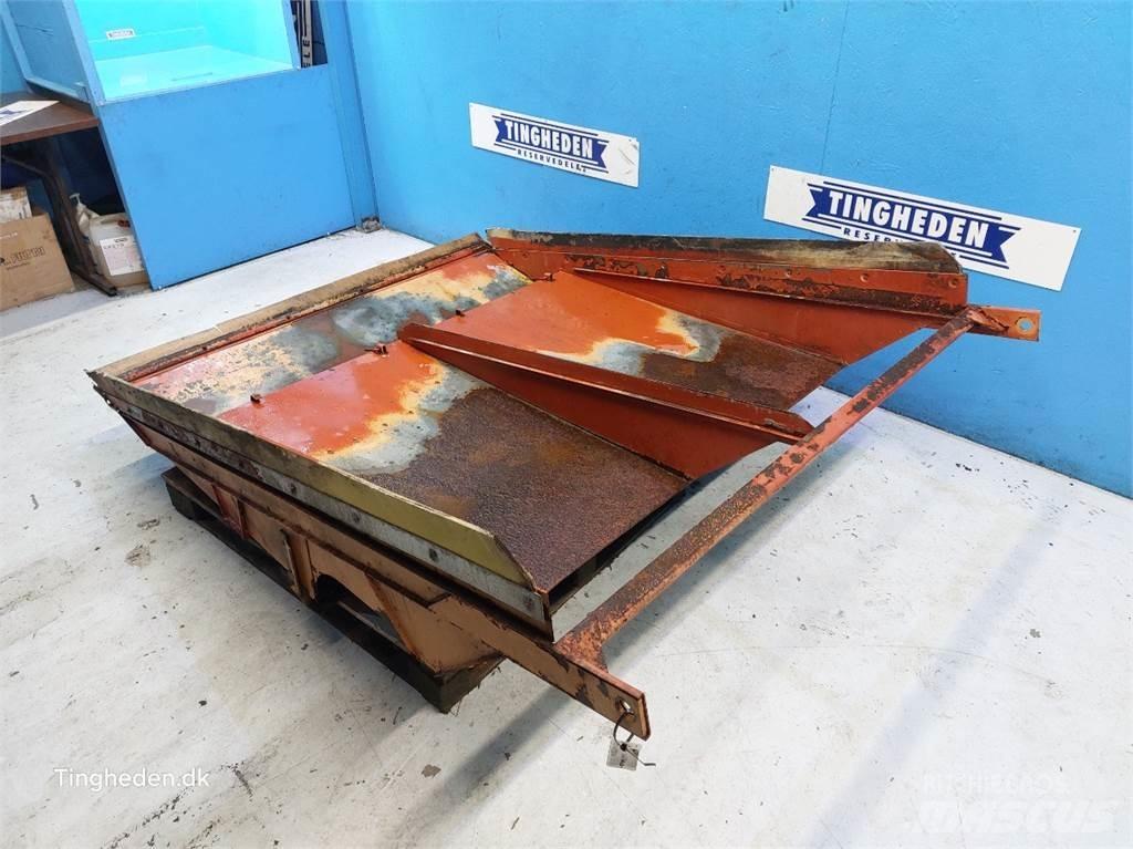 Laverda 627 Posipači soli i peska