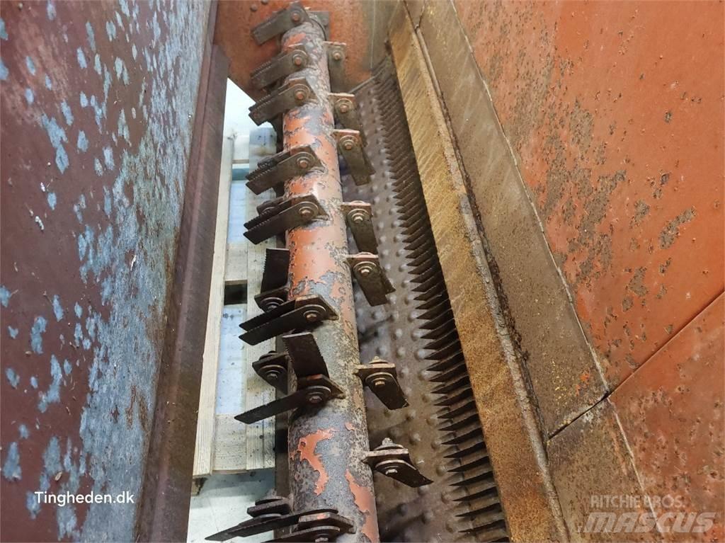 Laverda 627 Dodatna oprema za kombajne