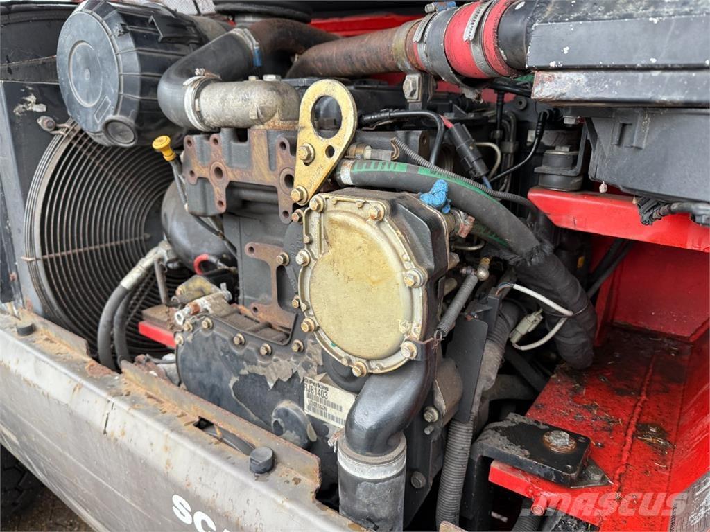 Manitou MHT860L Teleskopski viljuškari