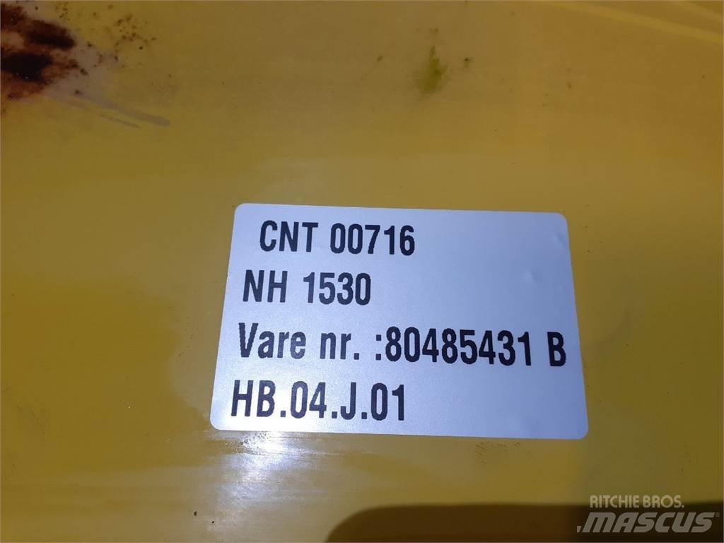 New Holland 1530 Posipači soli i peska