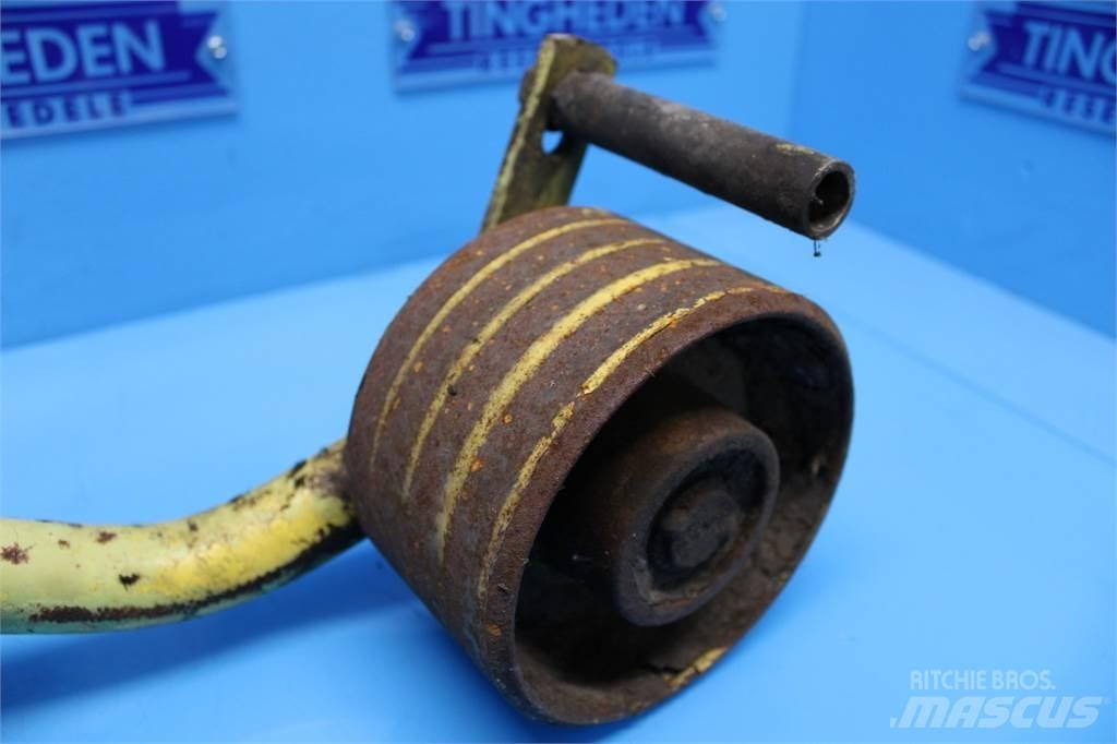 New Holland 1550 Ostale poljoprivredne mašine