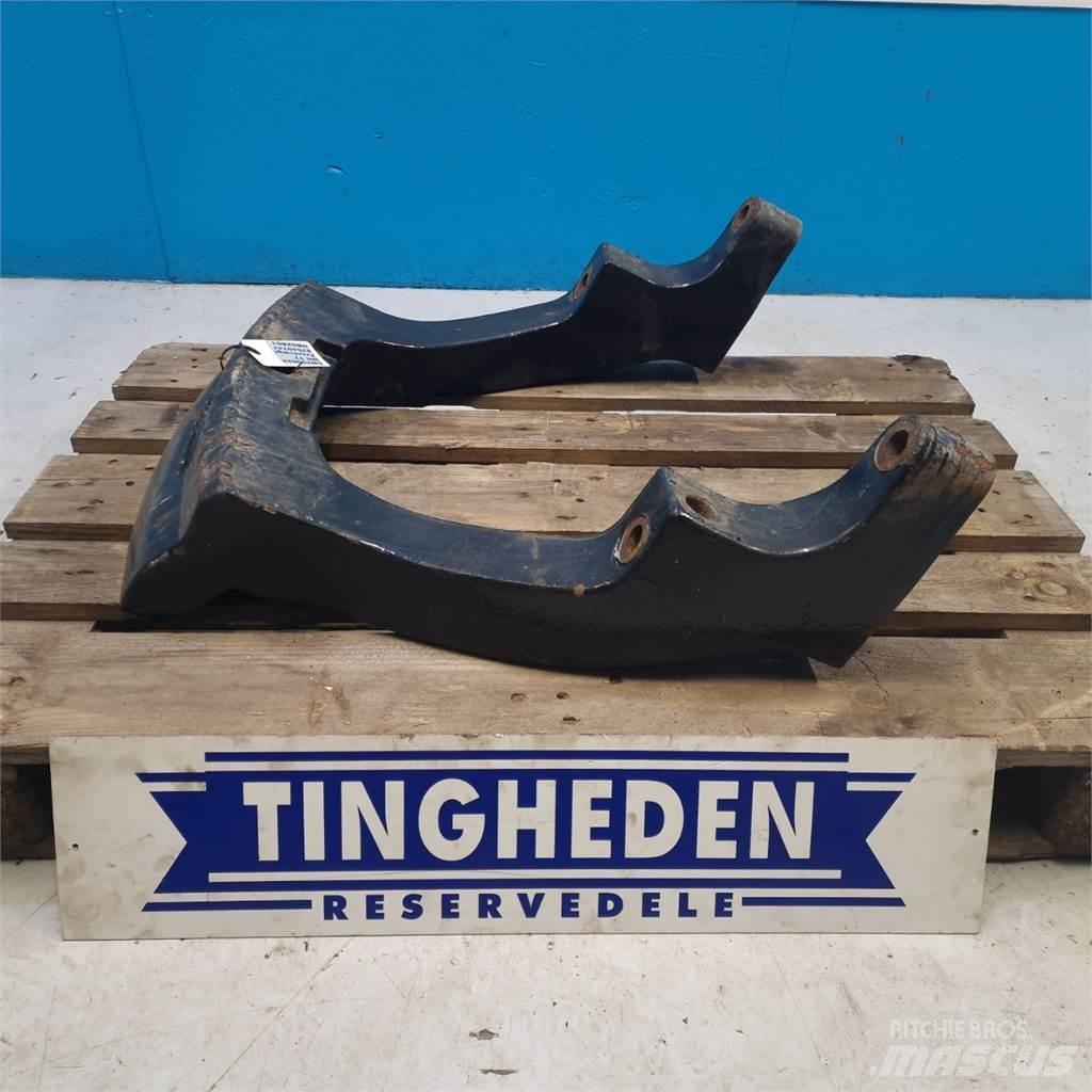 New Holland T7 Prednji tegovi
