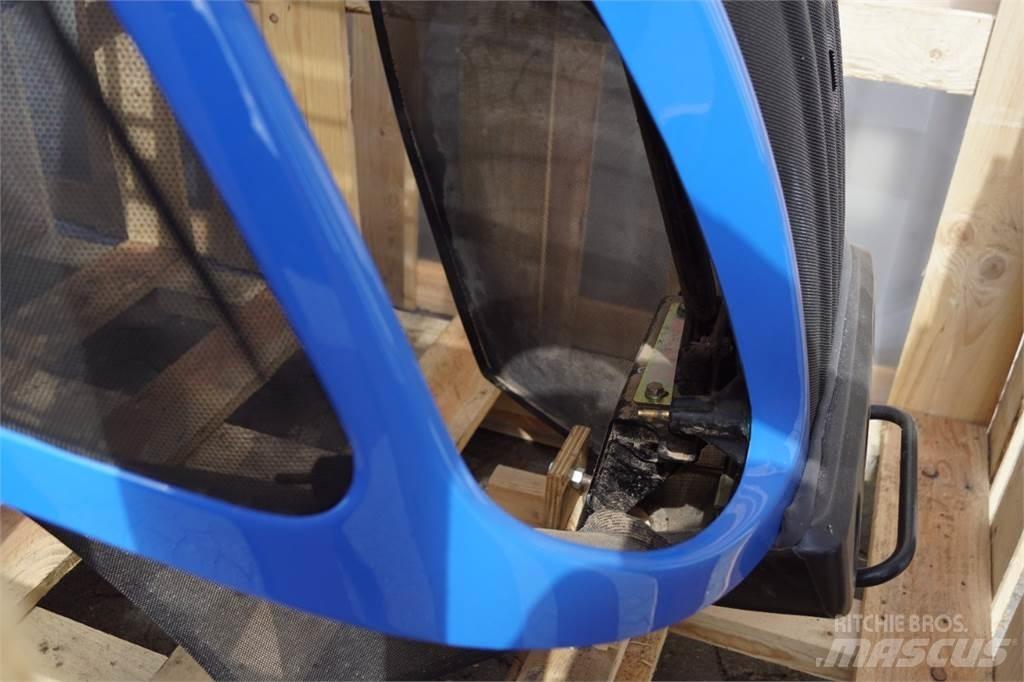 New Holland T8 Ostala dodatna oprema za traktore