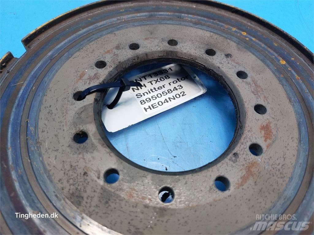New Holland TX68 Dodatna oprema za kombajne