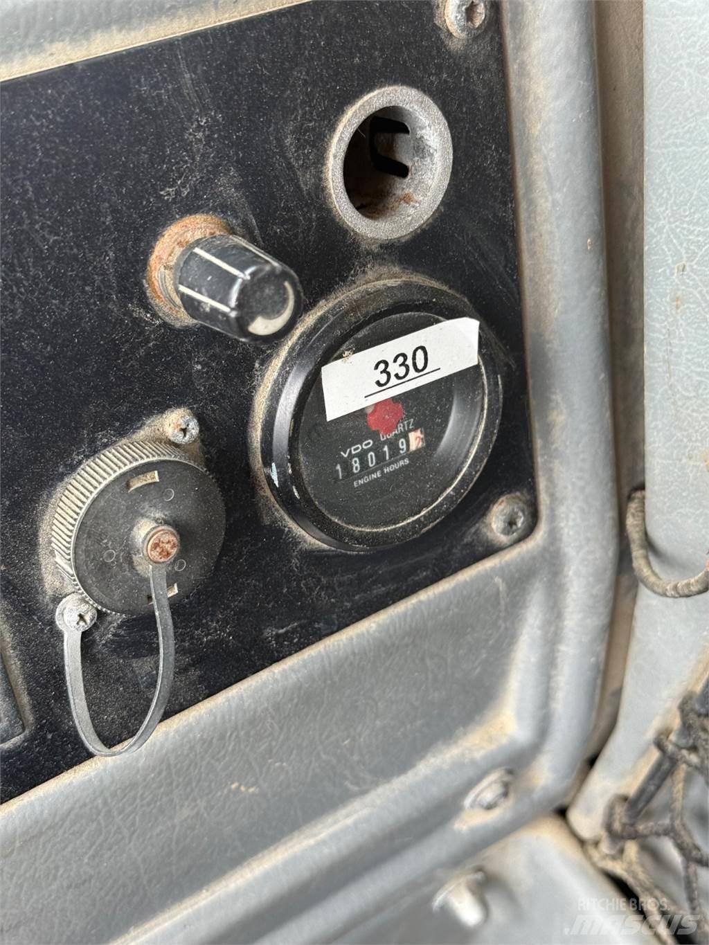 Volvo L330D Utovarivači na točkove